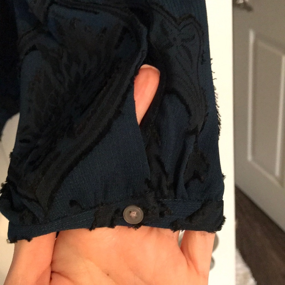 Loft Blouse - Picture 4 of 7